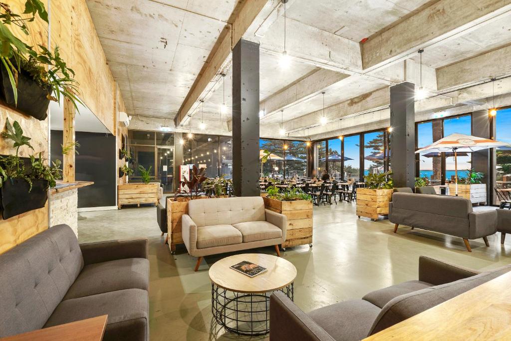 Restaurant, North Pier Hotel in Phillip Island