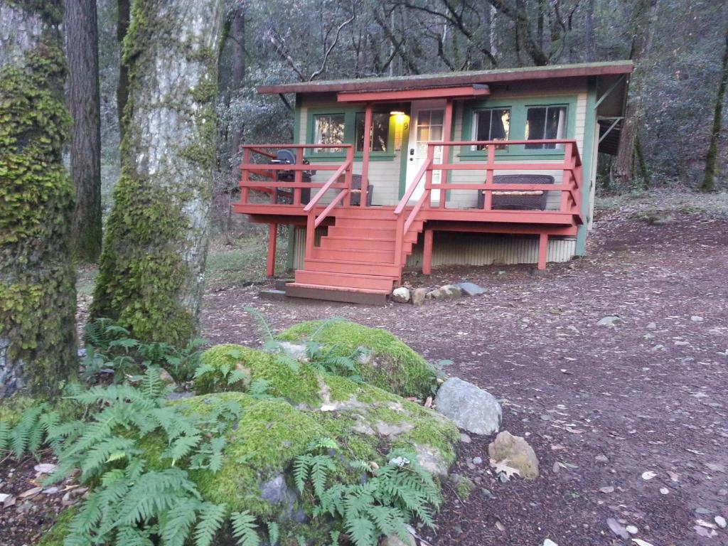 China Creek Cottages photo