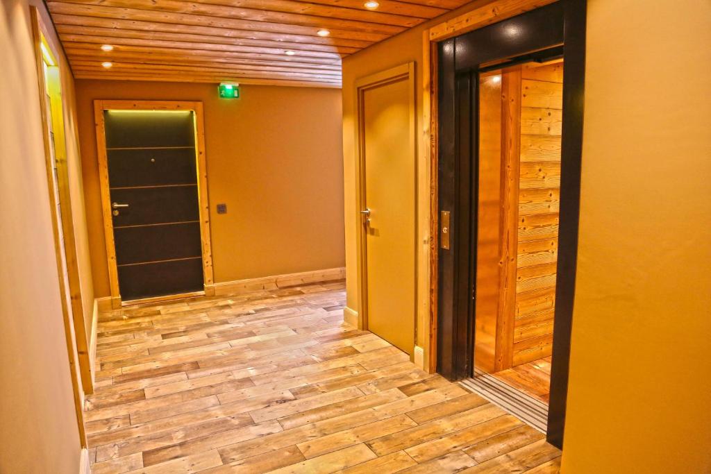 Megève appart – 2 bedroms – AW301 - 3
