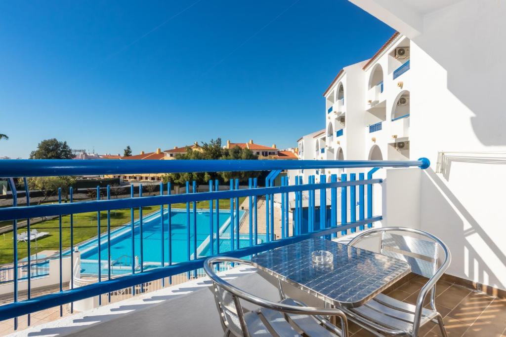 Tropical Sol — Swimming pool in Albufeira, Faro