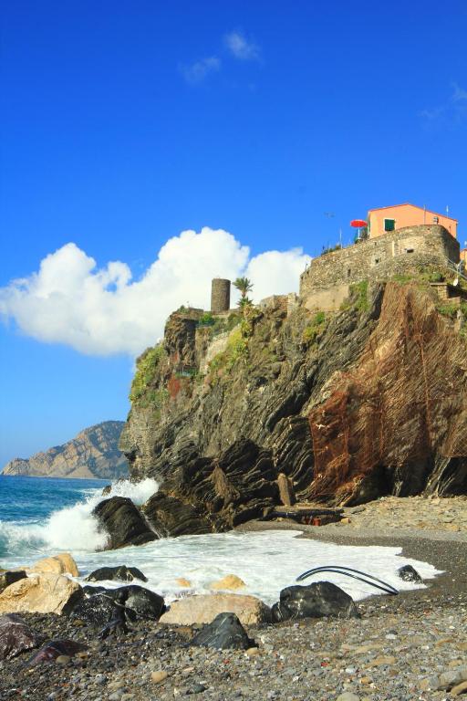 vernazza vacation 3 - 4