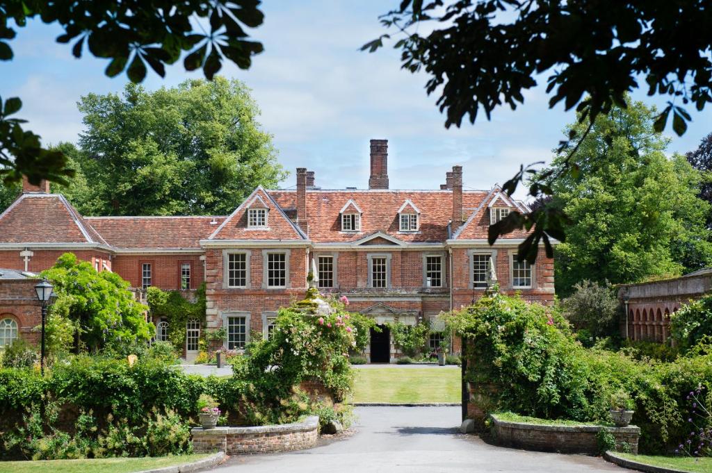 Lainston House photo