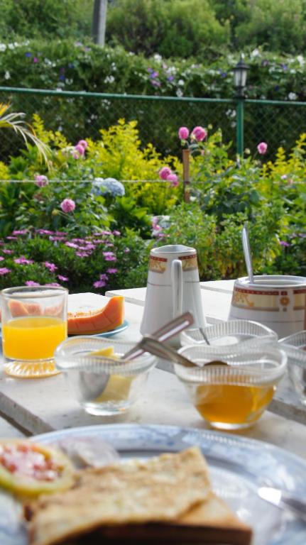 Suriya Guest, Nuwara Eliya