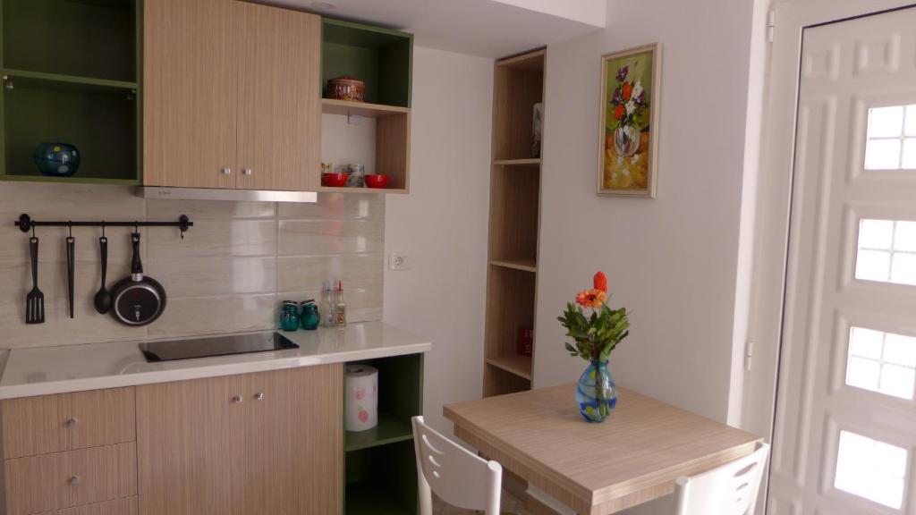Andi Apartments photo