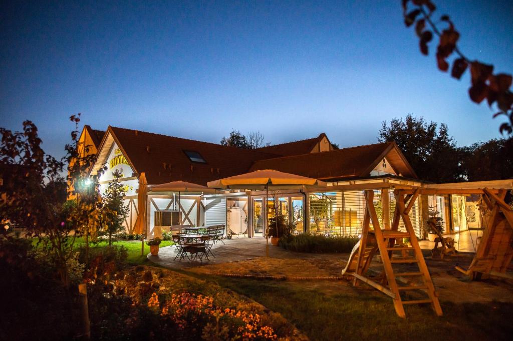 Hotel Legnicki & Restauracja