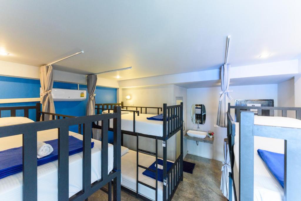 Hip Hostel Patong (SHA Plus+) photo