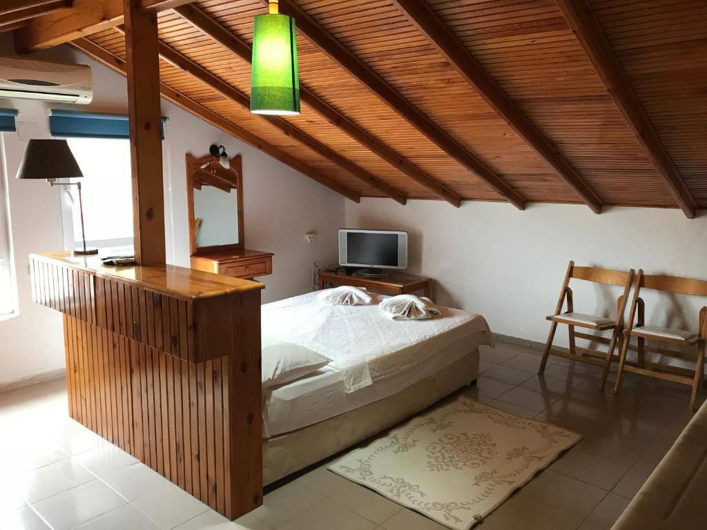 Calypso Cozy Suites photo