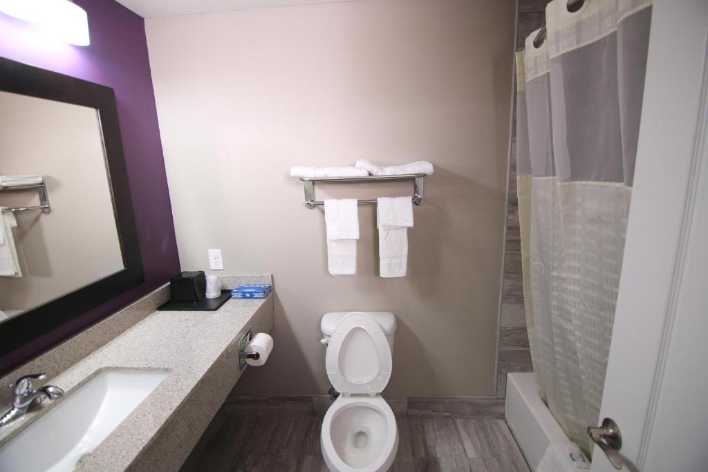Home Inn and Suites Memphis photo