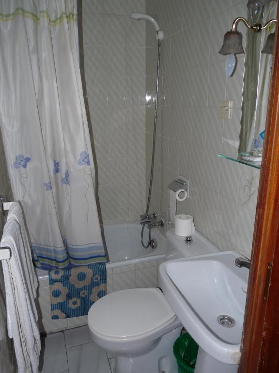 Hostal Fernandez photo