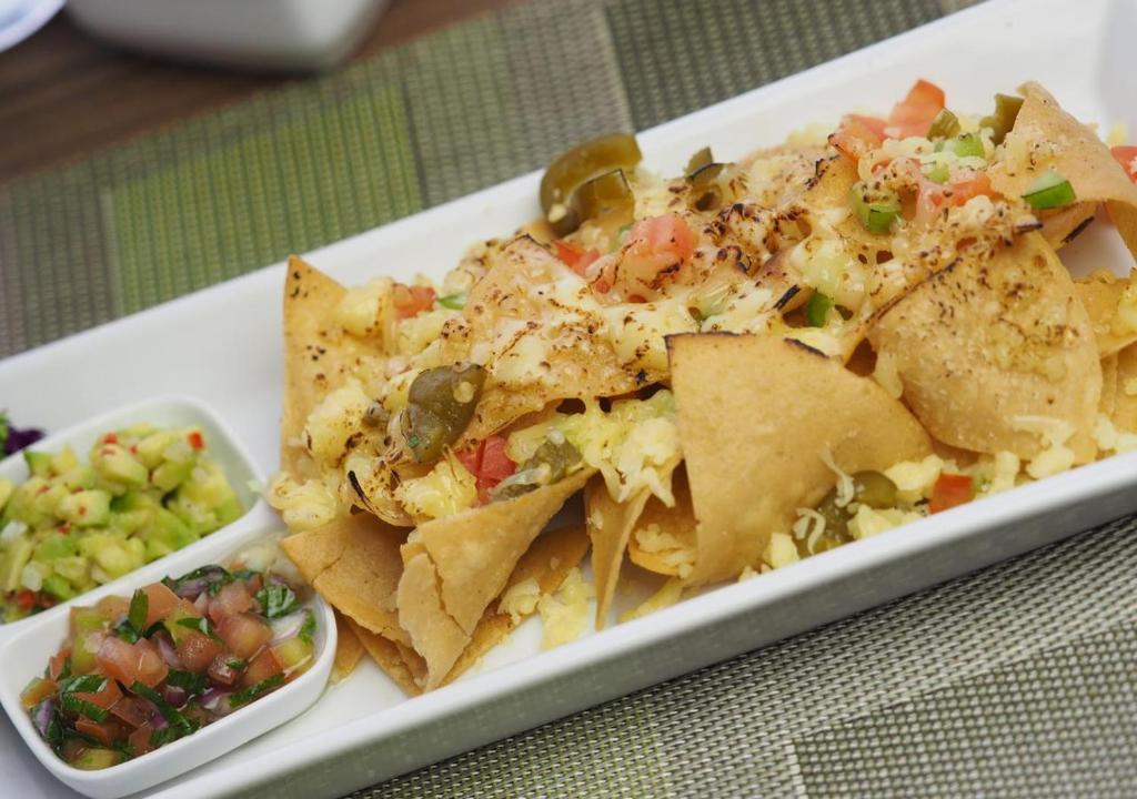 อาหารและเครื่องดื่ม