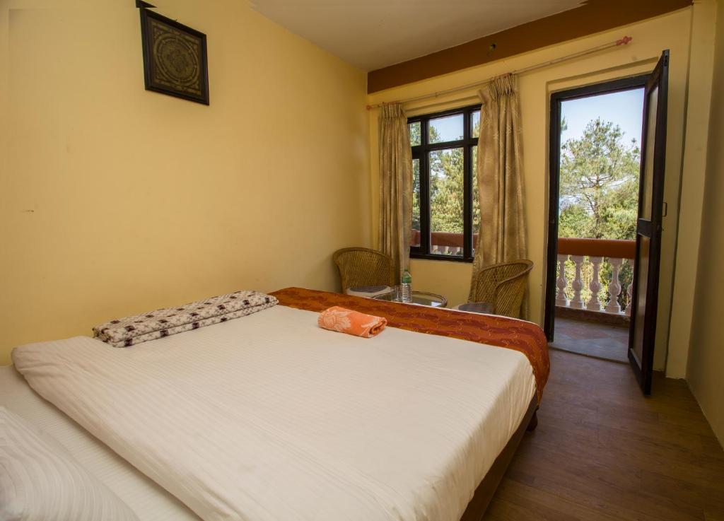 Langtang View Nagarkot Bed & Breakfast photo