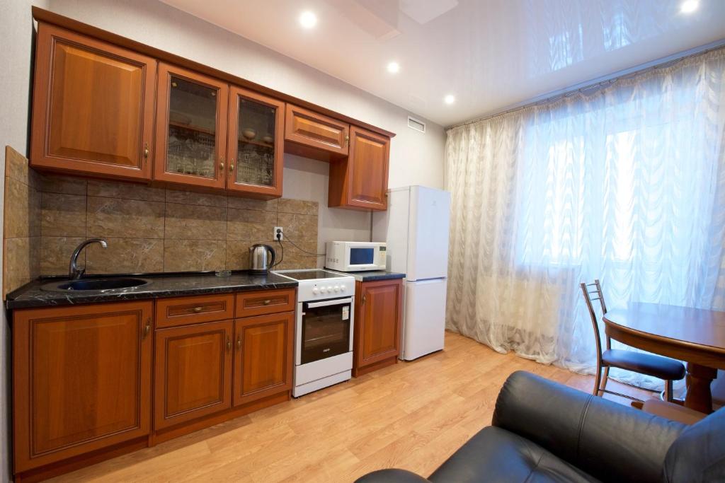 Apartment on Parkhomienko 8