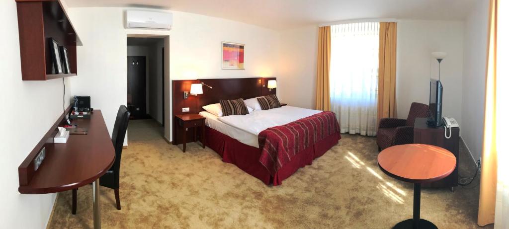 Hotel Atrium — Hotel in Vyskov