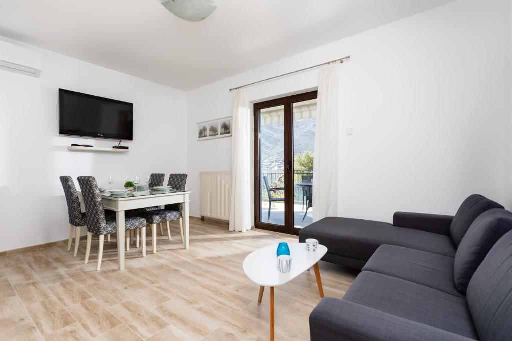 Apartments Miramar - 2