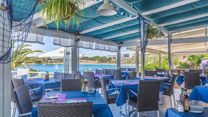 White Sands Beach Club  外観