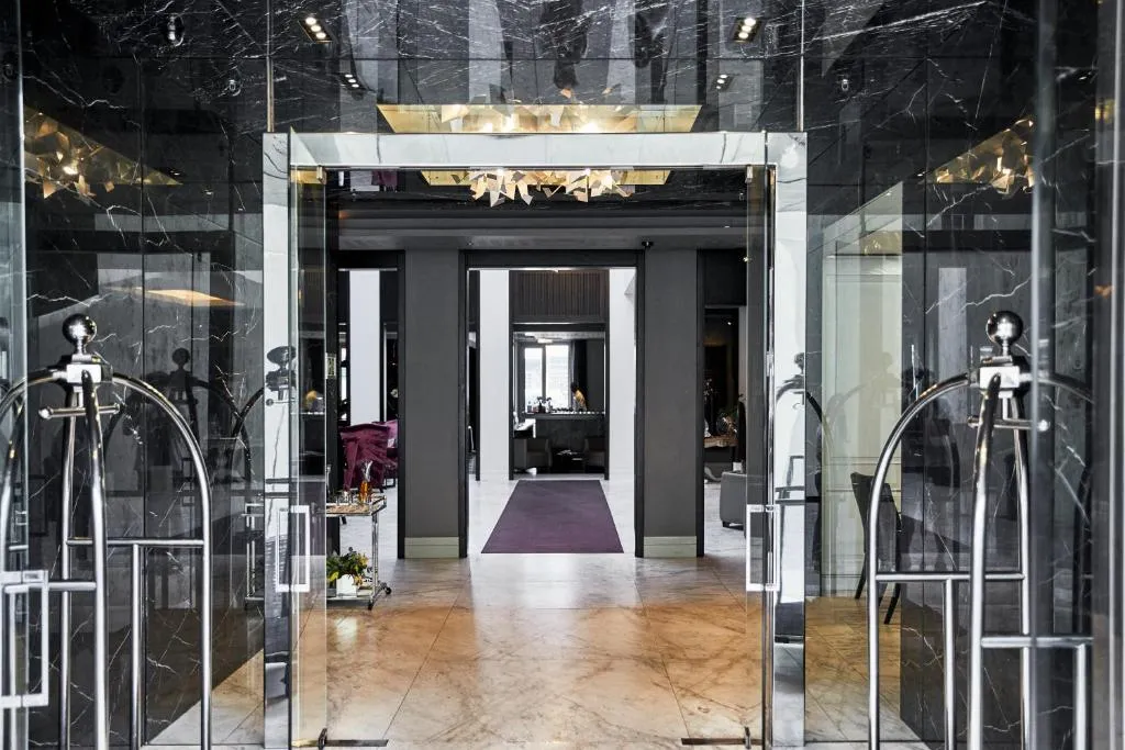 Queen Victoria Hotel by NEWMARK, Hotel in Kapstadt