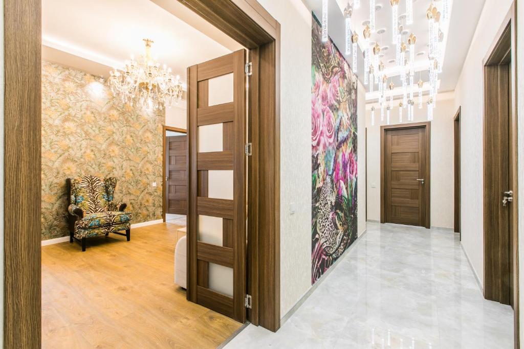 Sweet Home 6 VIP at Rustaveli Avenue — Hotel in Tbilisi