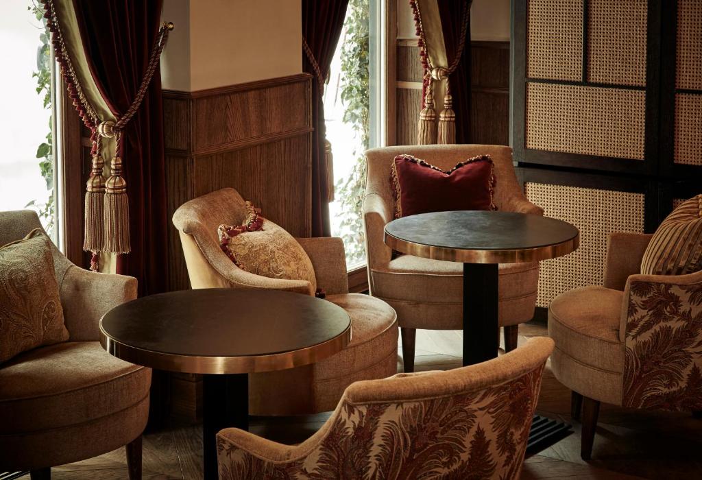 Bar/lounge