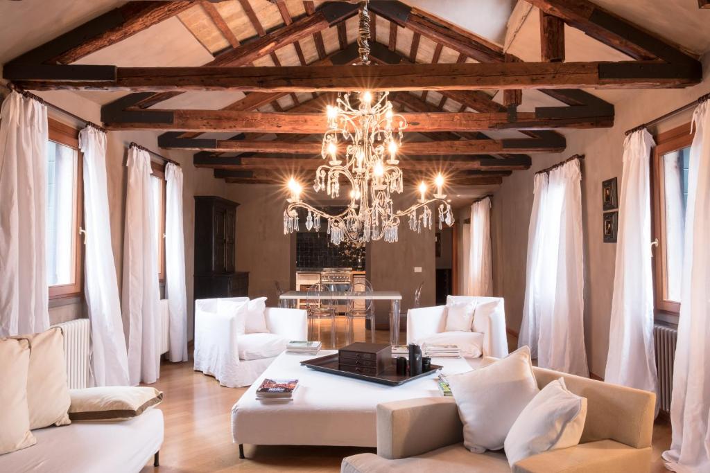 Ca' Navagero Apartments — Hotel in Venice
