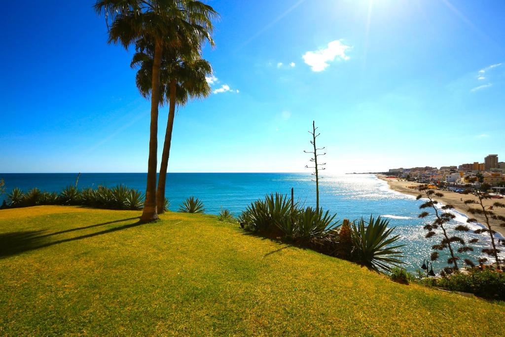 Magical Sea View Studios, Torremolinos