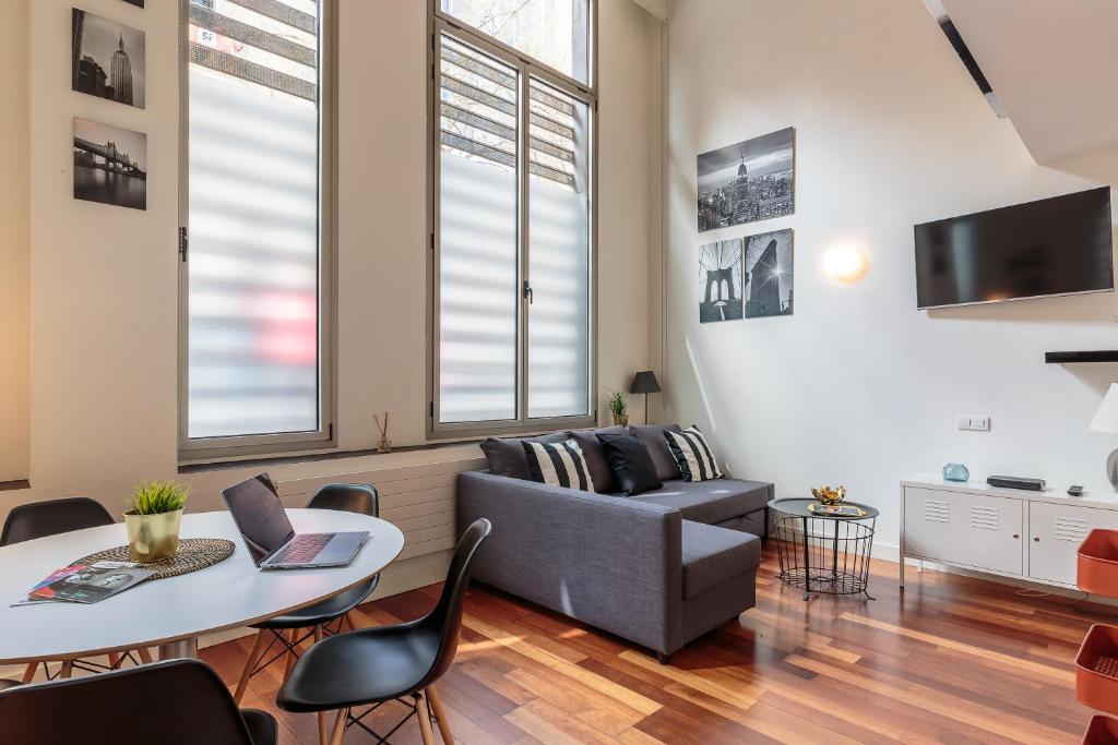 Modern and Trendy Duplex next to Paseo de Gracia - 3