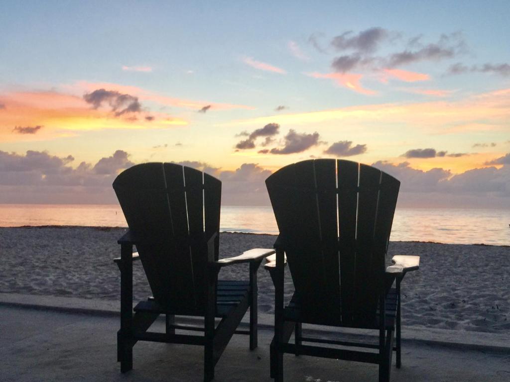 Wilton Manors Hideaway 2 photo