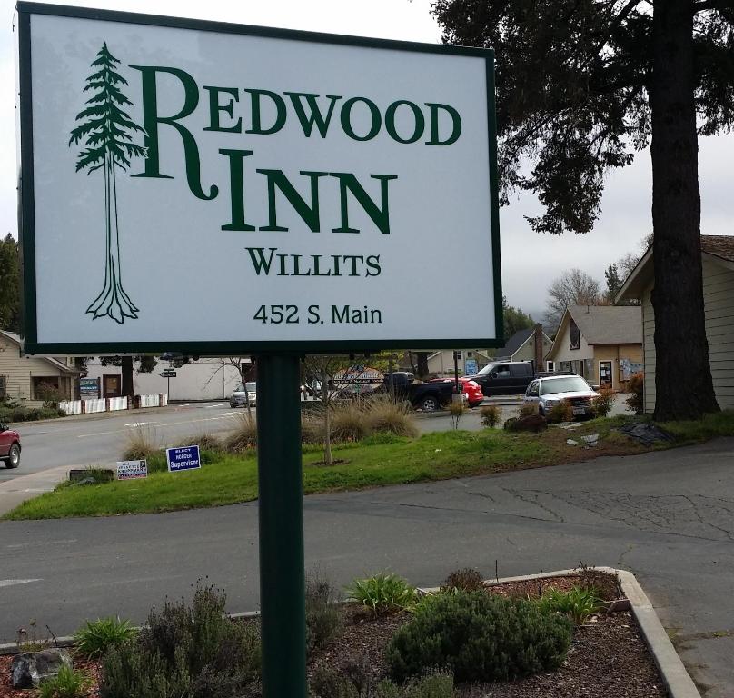 Redwood Inn Willits — Hotel in Willits (CA)