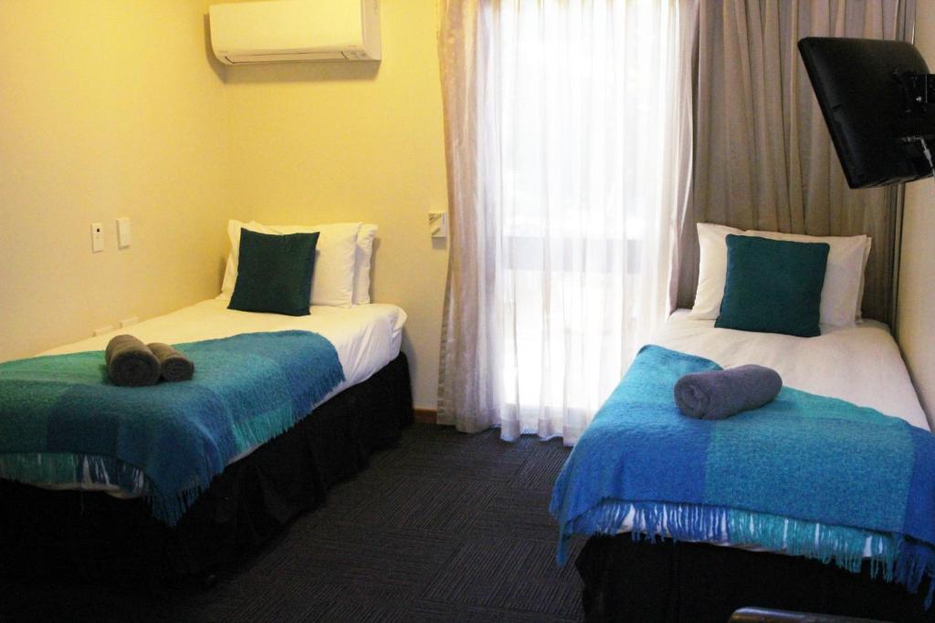 Henry's Quirindi photo