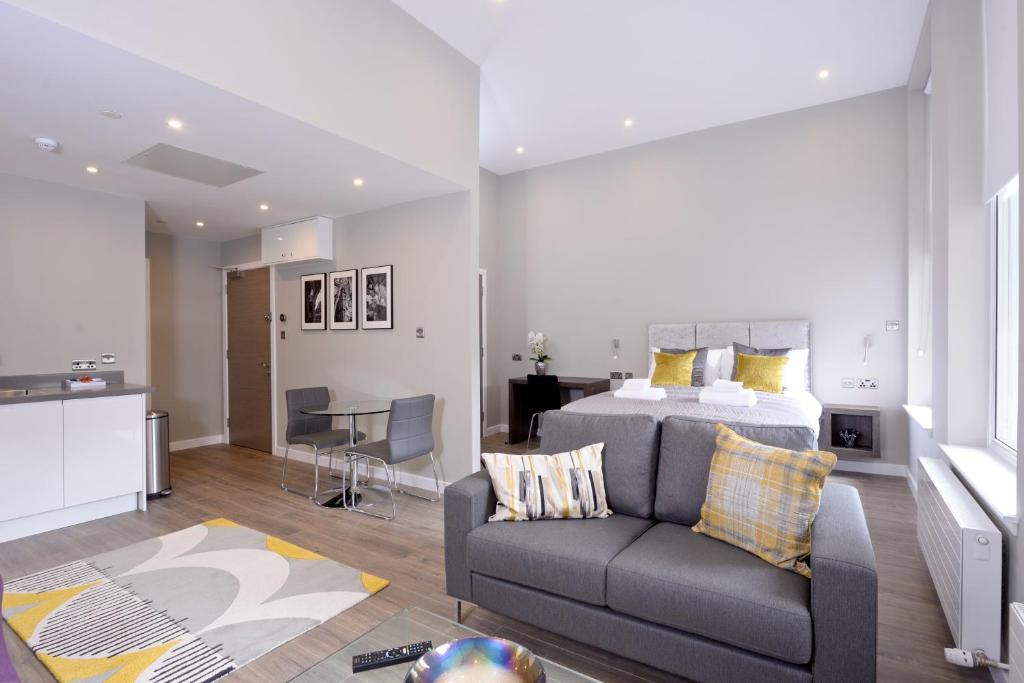 Destiny Scotland Apartments at Nelson Mandela Place