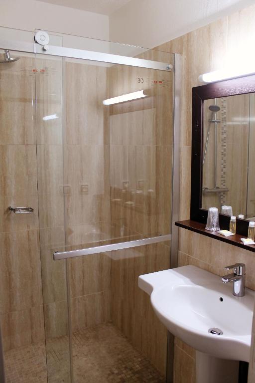 The Originals City, H¿tel Paris Sud, Orly-Draveil (Inter-Hotel)                             photo