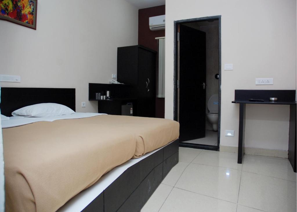 Hotel Sri Krishna Residency photo