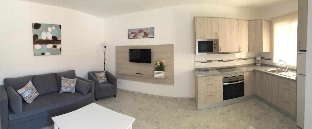 Billy's Las Rocas Apt Playa de Mogan with pool access - 3