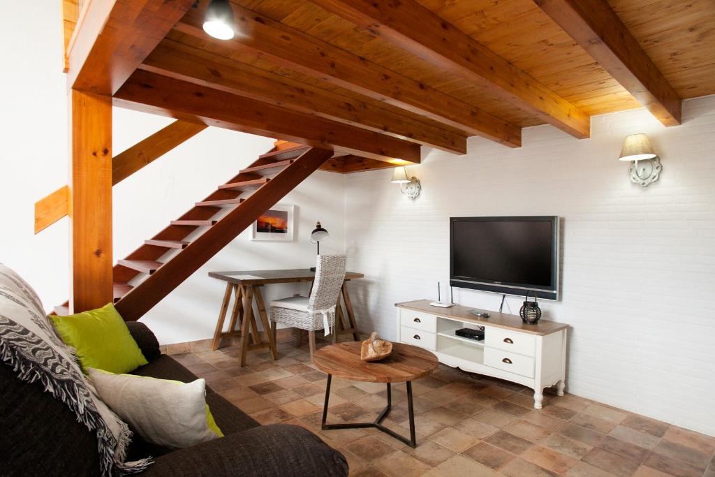 Caserio Leandro IV — Hotel in Lanzarote