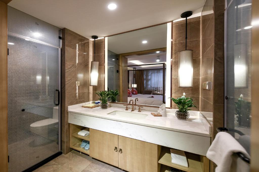 Water Hotel, Pingyao photo