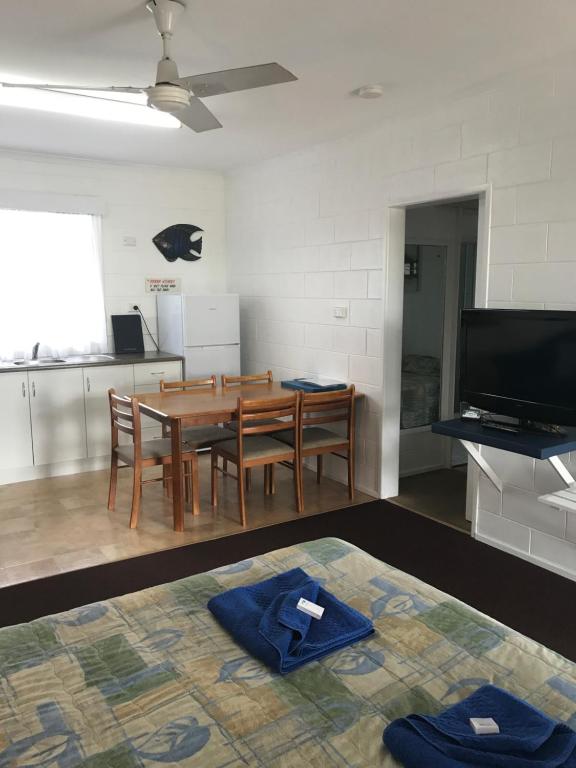 Tramway Motel photo
