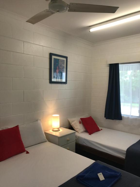 Tramway Motel photo