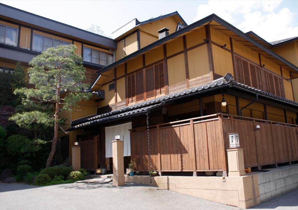 ทัศนียภาพภายนอกโรงแรม