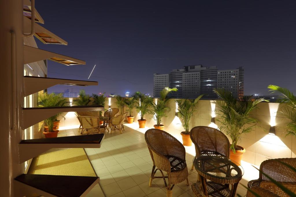 440 a serene stay photo