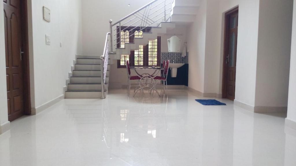 White Petals -3 BHK Homestay Munnar - Available For Indian Nationals Only photo