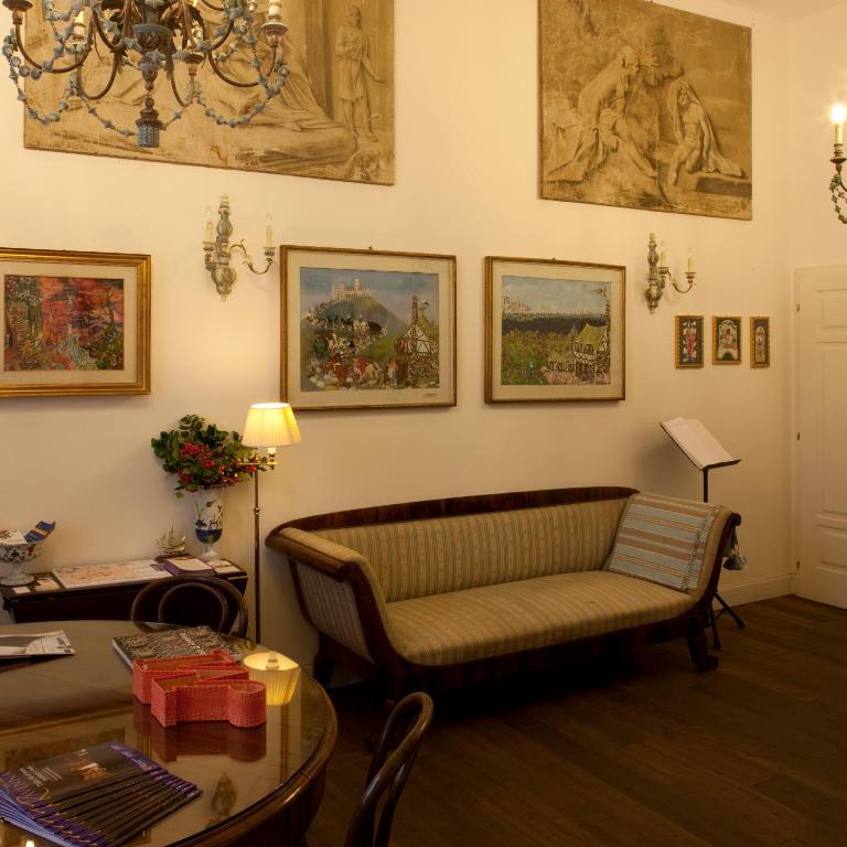 M Club De Luxe B&B photo