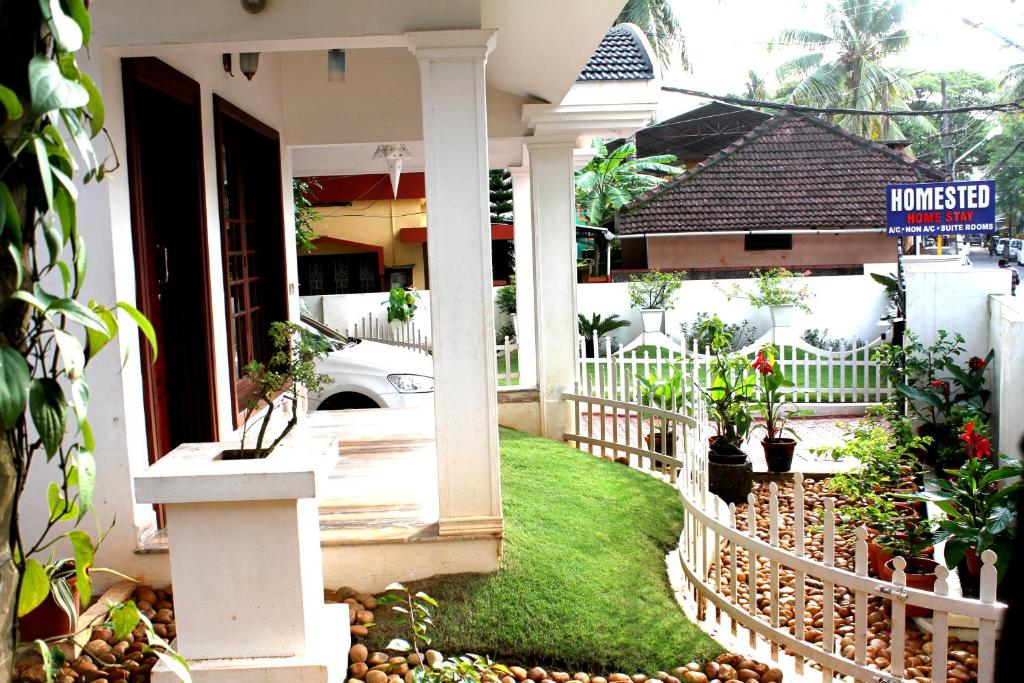 Homested Homestay photo
