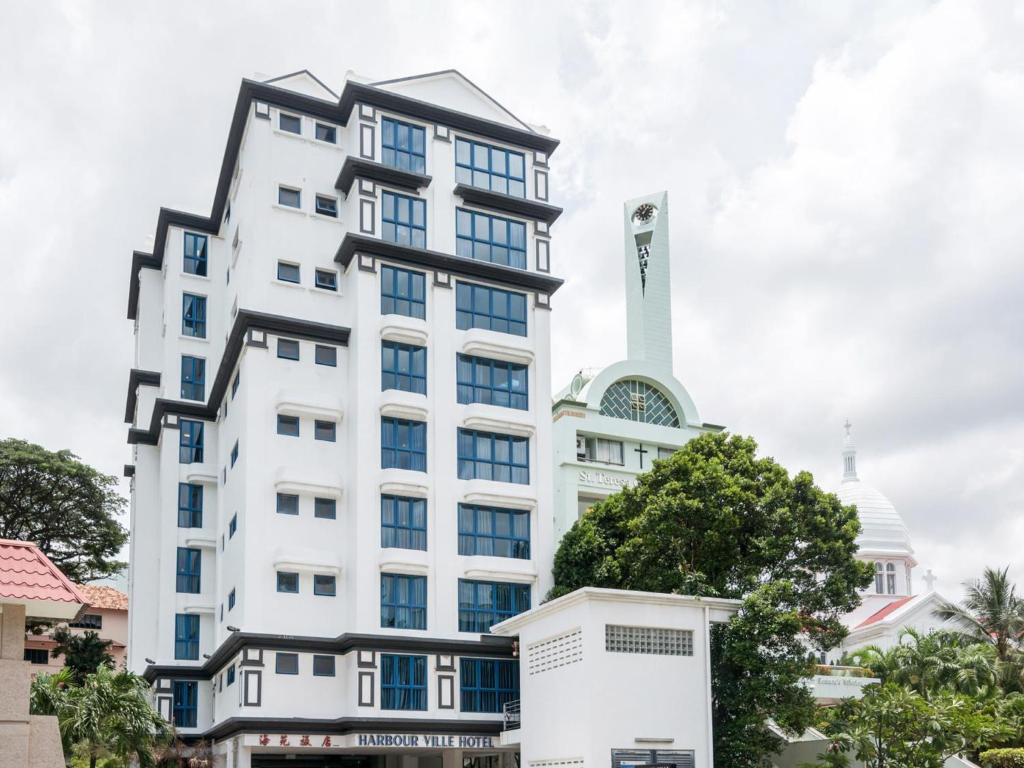 Entrance, Harbour Ville Hotel in Singapore