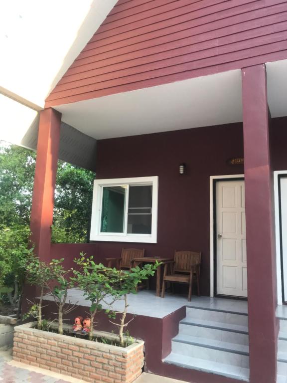 バーン ボン リゾート バンタブン (Baan Bon Resort Bang Tabun)