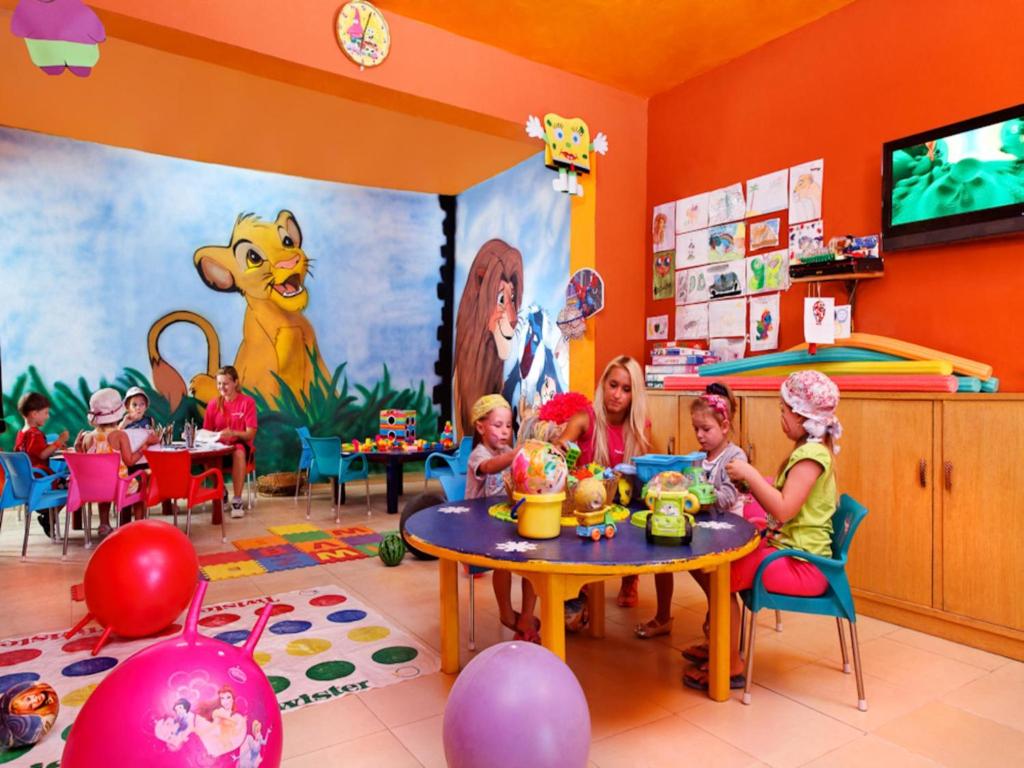 ملعب للأطفال