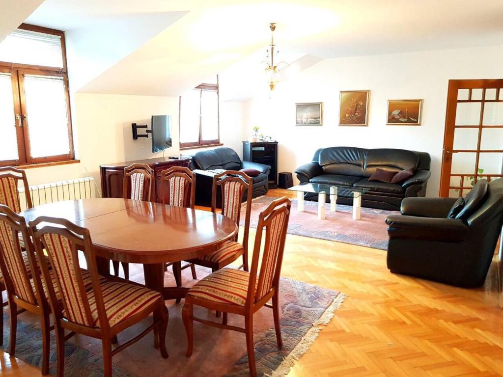 Apartment Maxim - 2