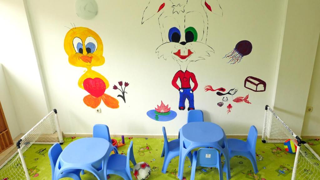Hotel NOBEL Ultra All Inclusive - FREE Beach Access — Attractions for children in Sunny Beach, Burgas Region