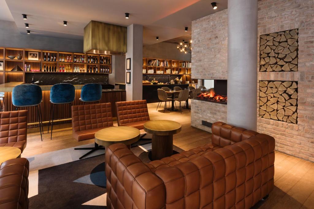 Bar/lounge