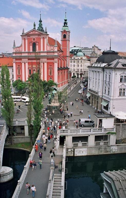 KHAN Apartments LJUBLJANA photo
