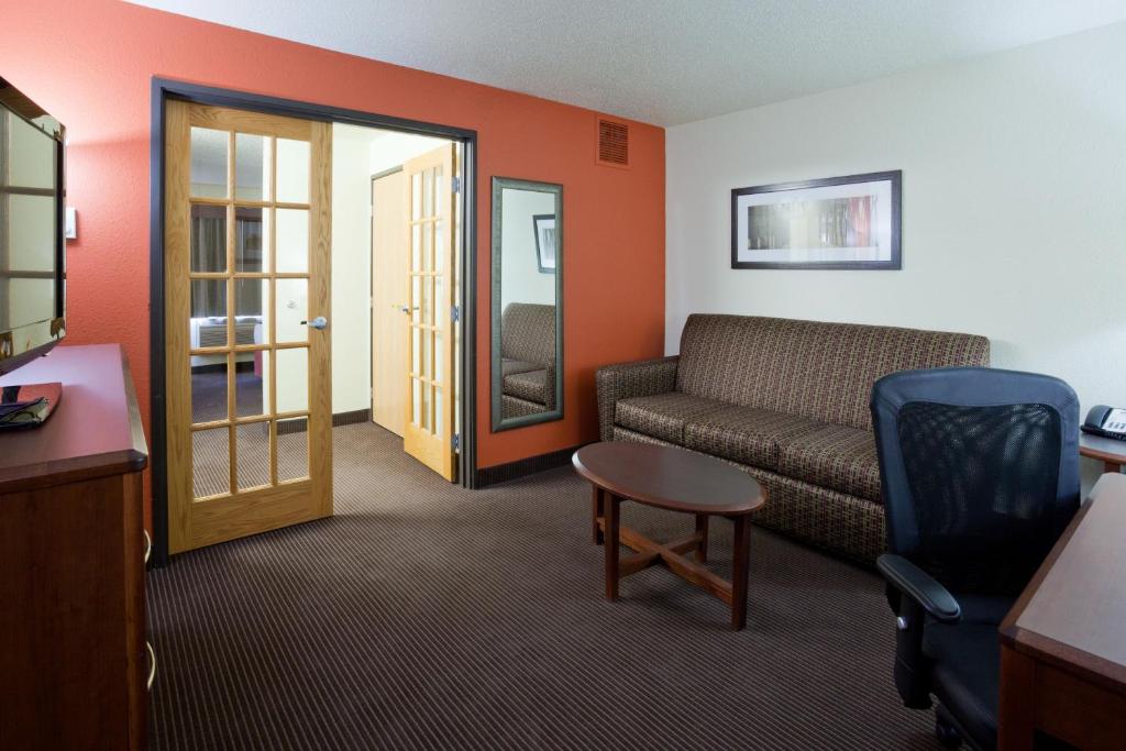 AmericInn by Wyndham Grafton photo