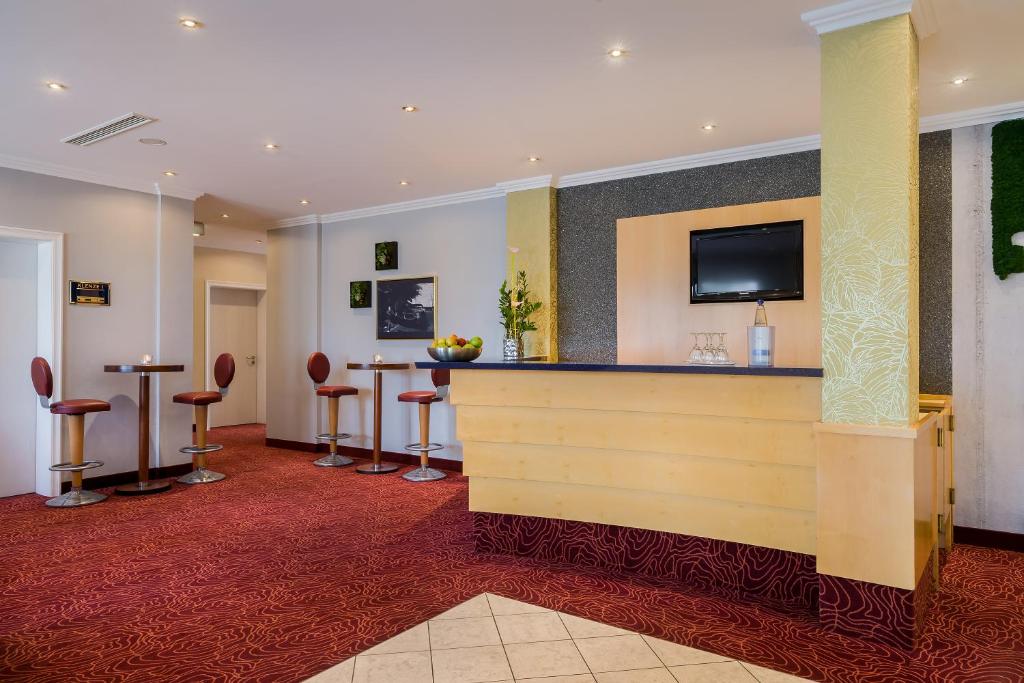 フロント・ロビー